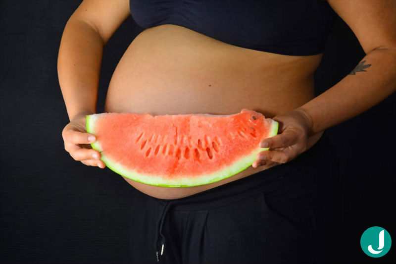 فواید مصرف هندوانه در بارداری