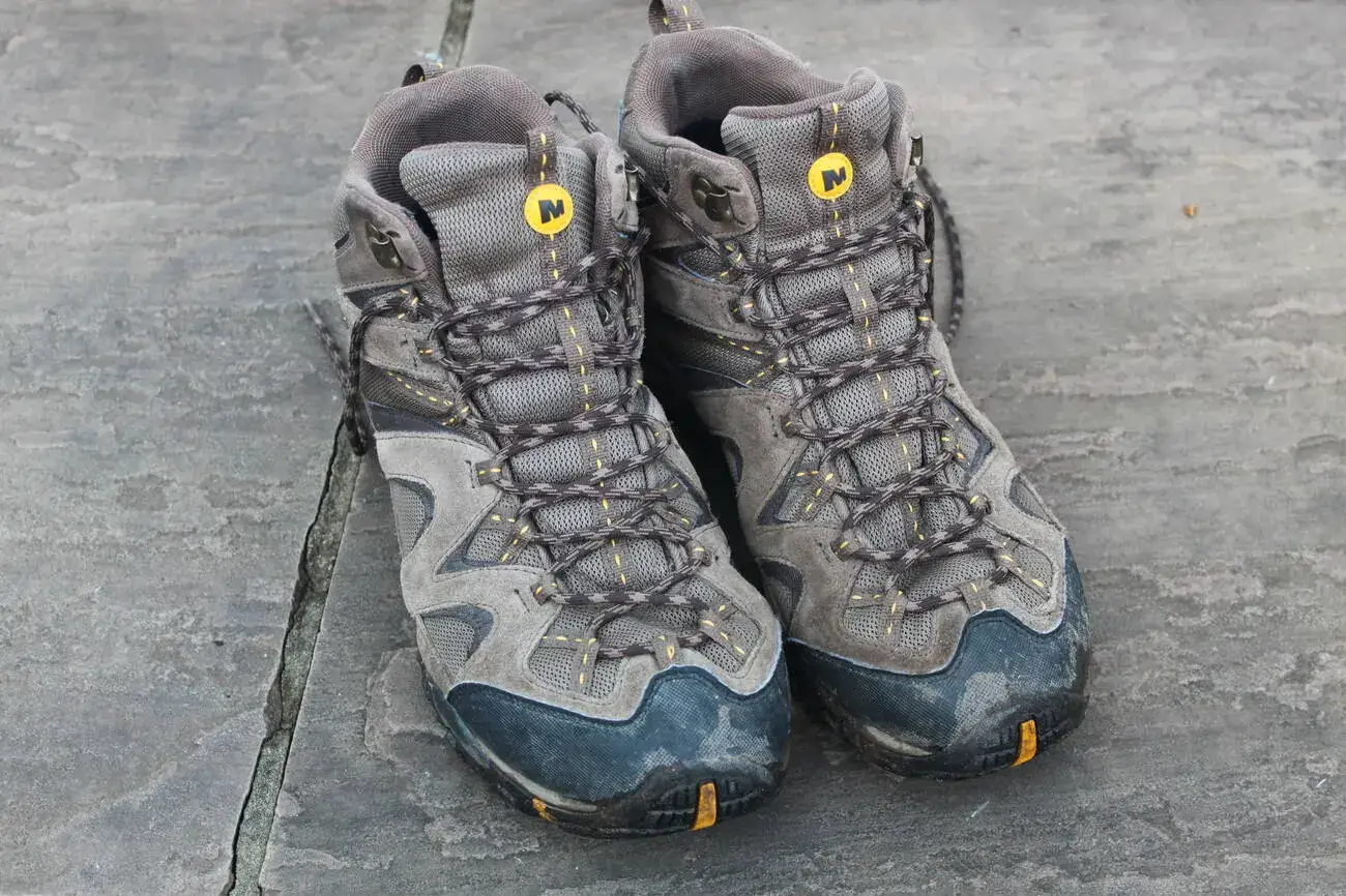 قیمت کفش کوهنوردی مردانه