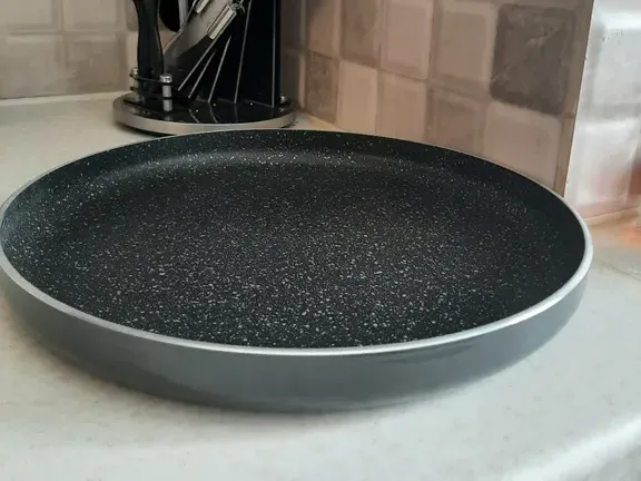 بهترین جنس ماهیتابه