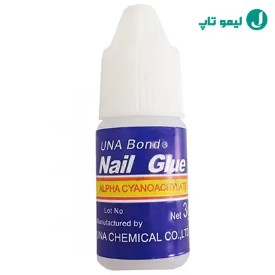 چسباندن ناخن مصنوعی